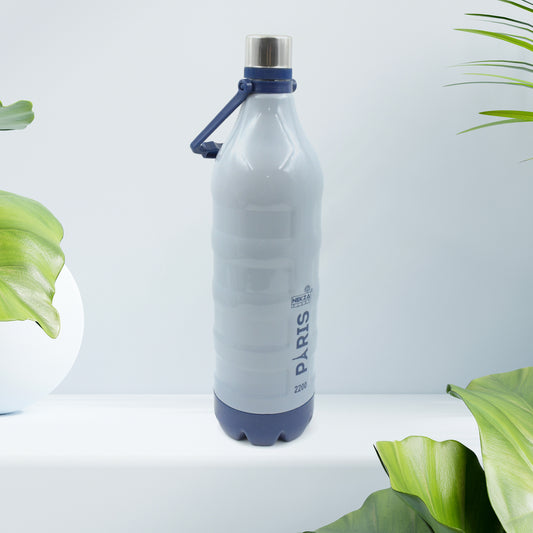 Plastic Sports Insulated Water Bottle With Handle Easy To Carry High Quality Water Bottle Bpa-free Leak-proof For Kids School For Fridge Office Sports School Gym Yoga (1 Pc 1500ml 2200ml)