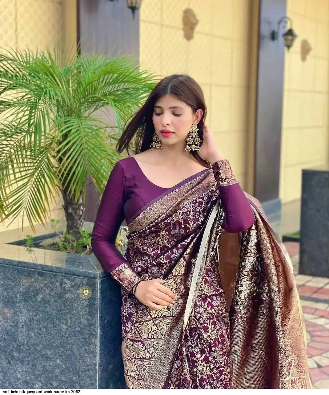 SOFT LICHI SILK JACQUARD WORK SAREE