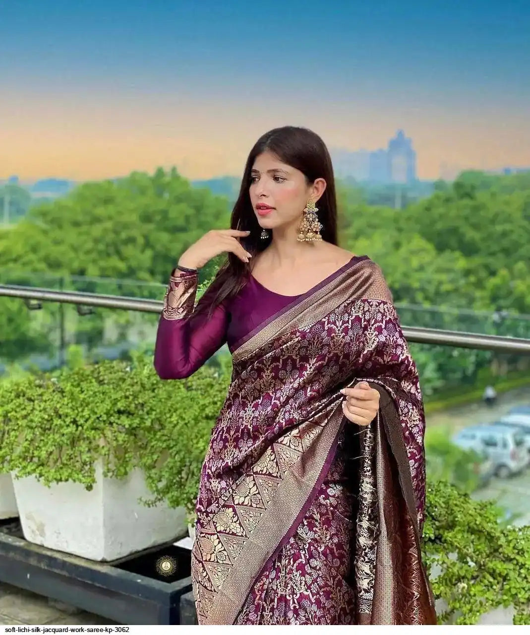 SOFT LICHI SILK JACQUARD WORK SAREE